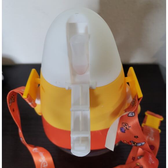 Disney Donald Duck Glow in the Dark Candy Corn Sipper Cup with Straw NEW - Picture 5 of 7